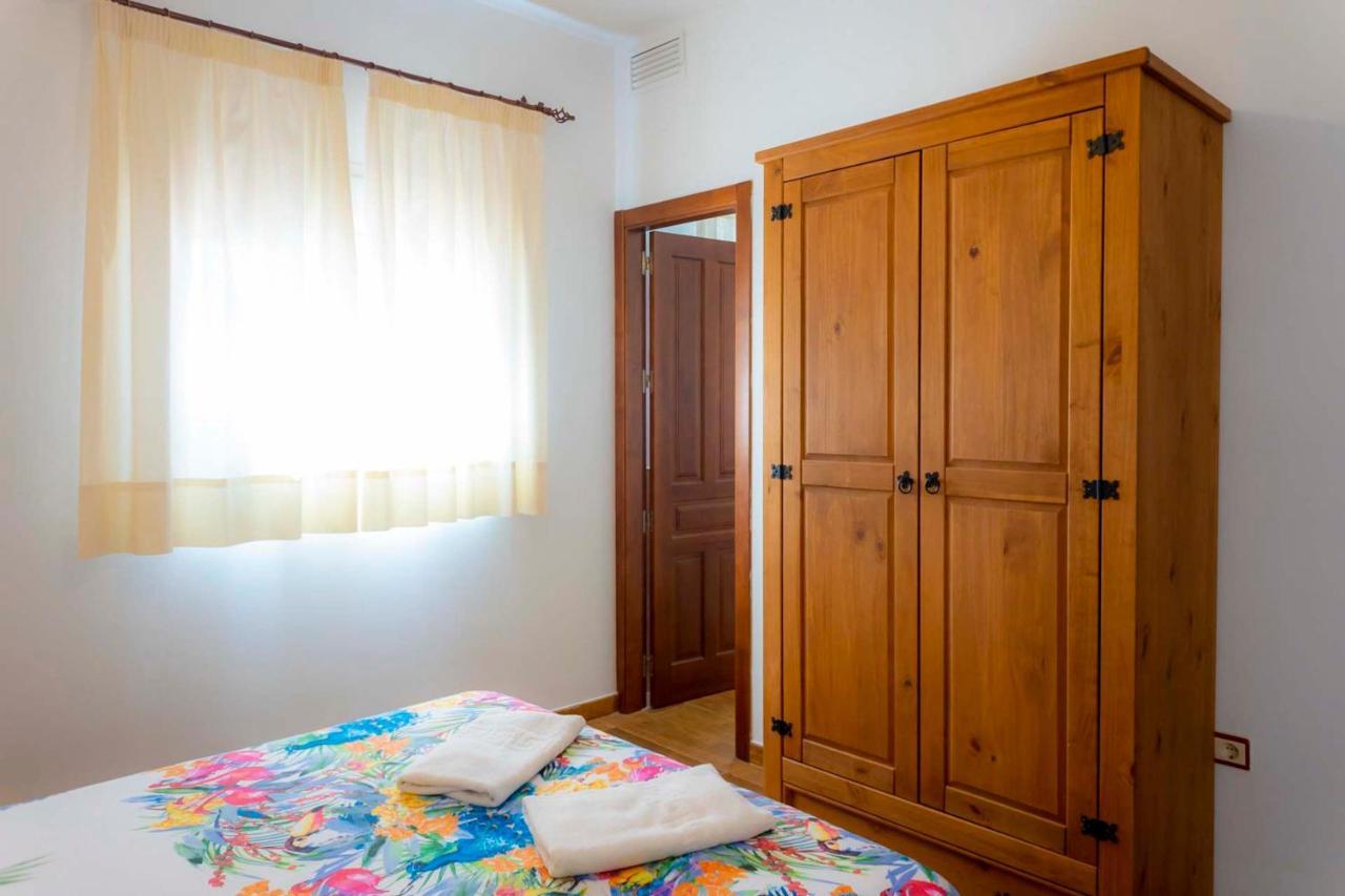 Lagar Del Chorro Junto Caminito Del Rey Piscina Y Baloncesto Apartment Exterior photo